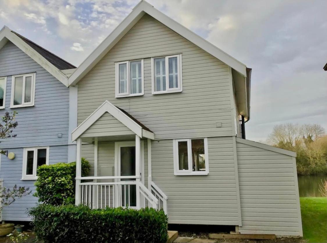 Nola Lodge Cirencester Zewnętrze zdjęcie