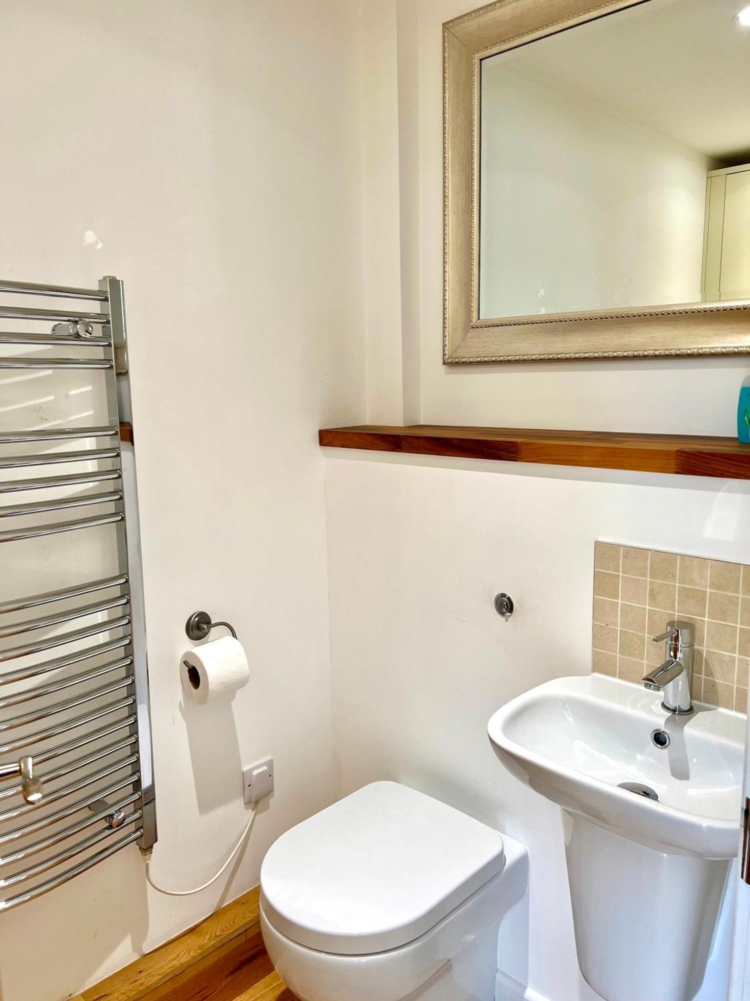 Nola Lodge Cirencester Zewnętrze zdjęcie